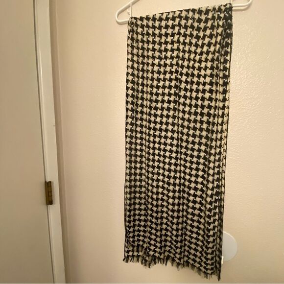 Black white metallic gold thread houndstooth lightweight Fringe Scarf 17x70 - Picture 2 of 7